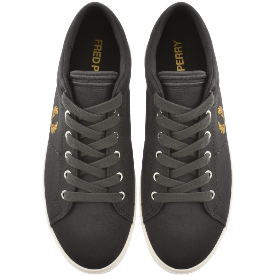 Fred perry underspin leather trainers 2025